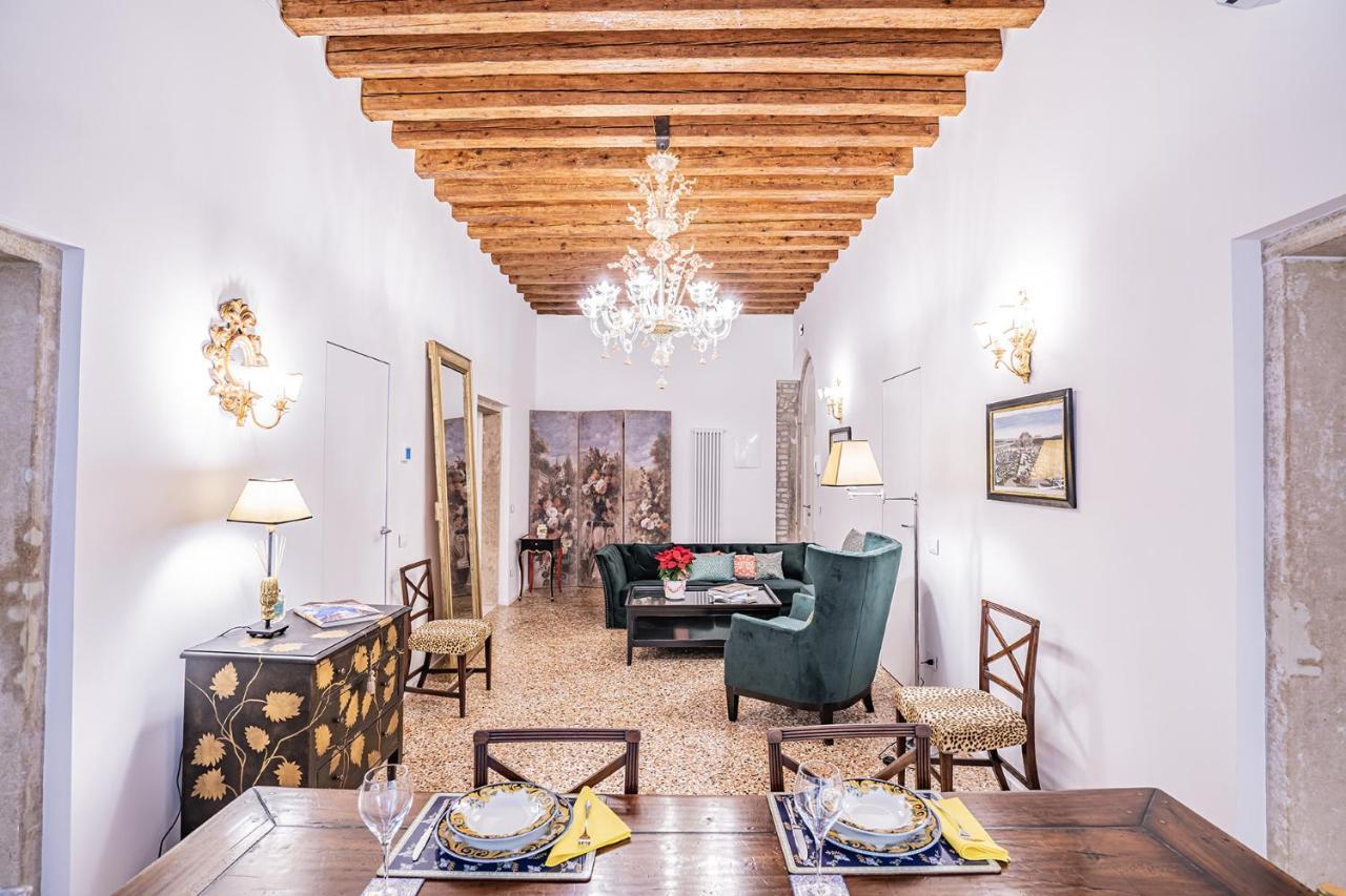 Ca' San Beneto Completely Refurbished In A Fabulously Central Area 베니스 외부 사진